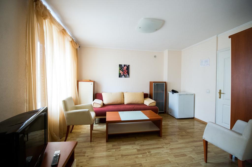 Predslava Hotel Kijów Pokój zdjęcie