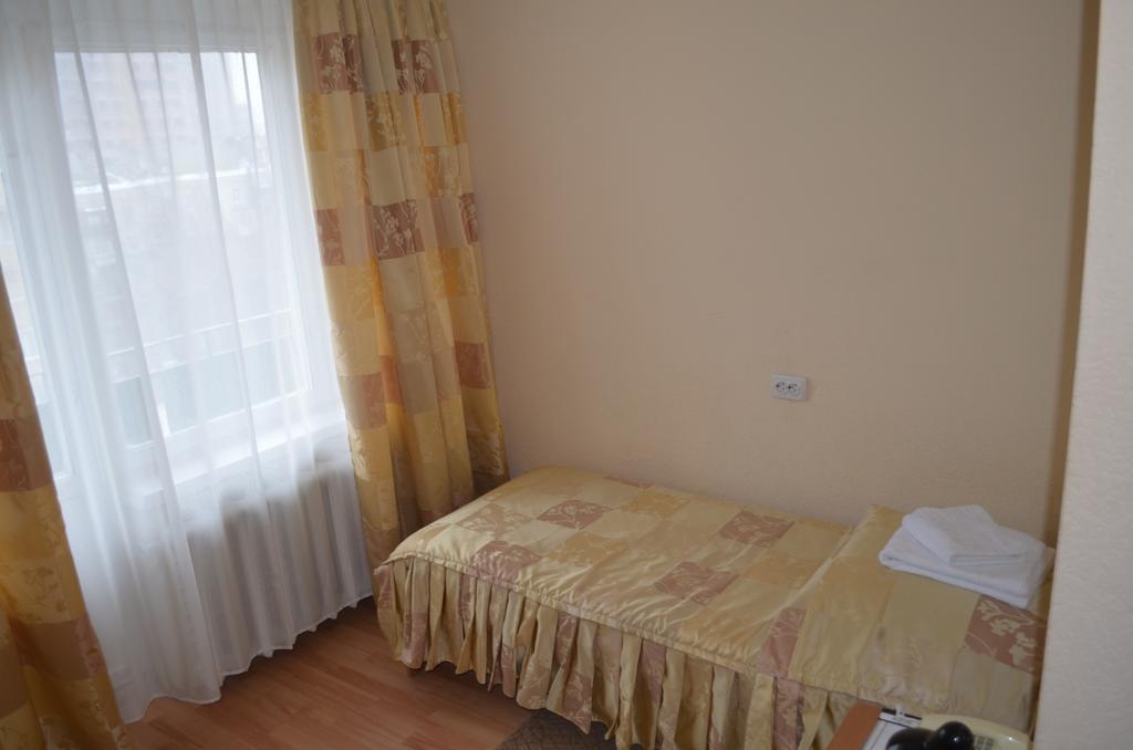 Predslava Hotel Kijów Pokój zdjęcie